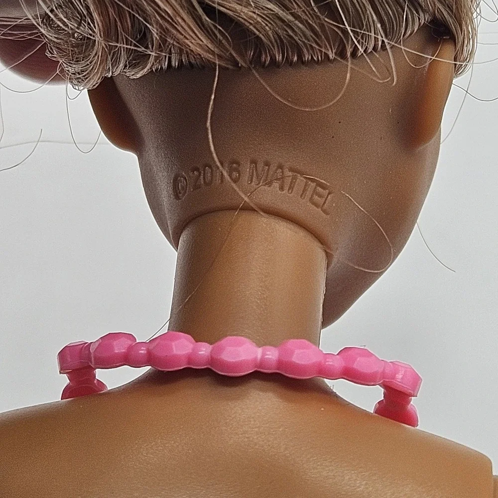 Barbie Dreamtopia Princess Doll HGR03 Brown Hair Purple Bodice Pink Necklace